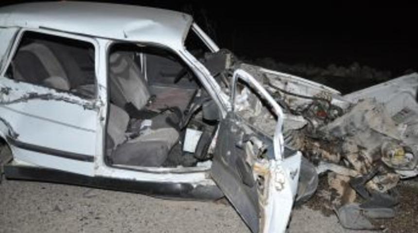 Aksaray'da kaza, 3 kişi ağır yaralandı