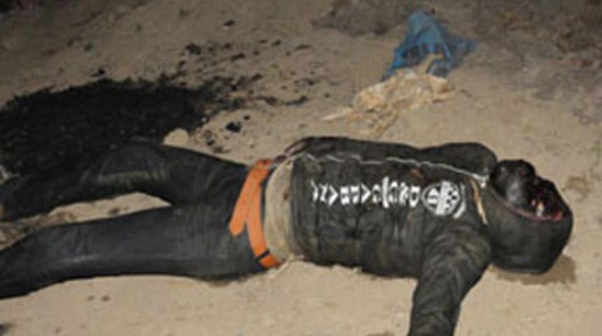 Nehirden ceset &ccedil;ıktı