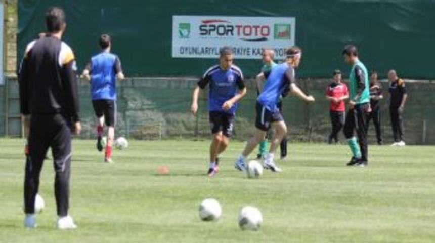 Kardemir D.&ccedil;. Karab&uuml;kspor'da Fenerbah&ccedil;e Ma&ccedil;ı Hazırlıkları Başladı