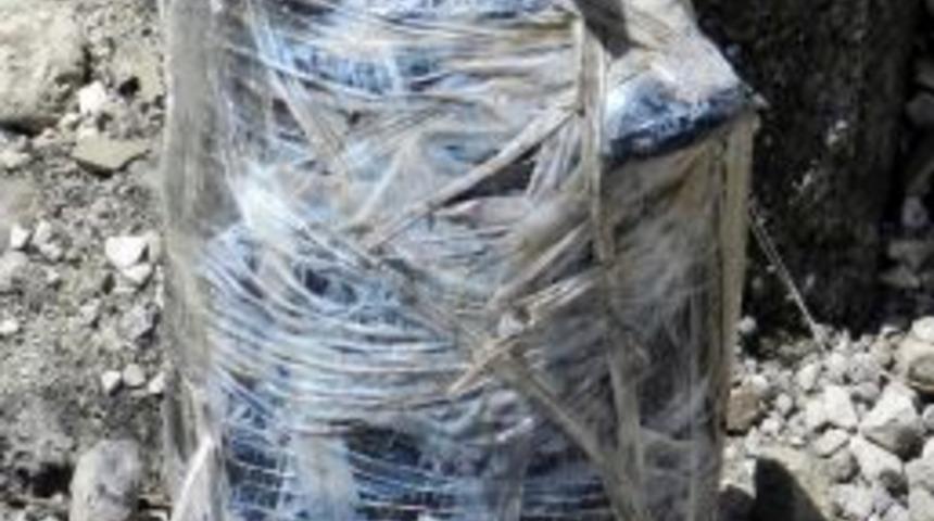 D&uuml;d&uuml;kl&uuml; tencereye koydukları bombayla askeri konvoyu hedeflediler