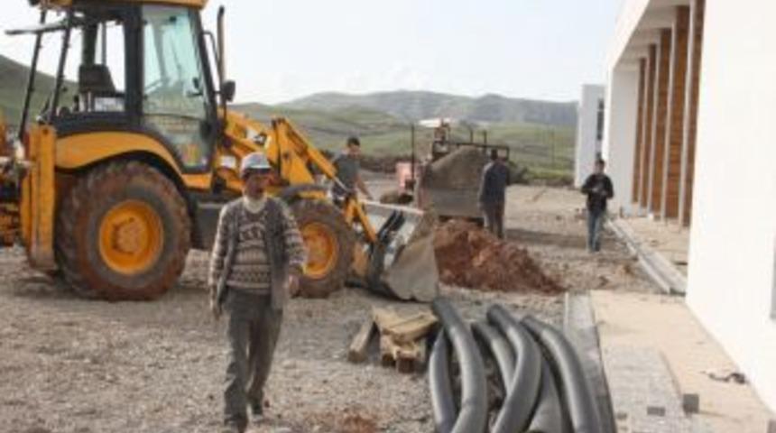 &Uuml;niversite kamp&uuml;s&uuml; yeni d&ouml;neme yetiştirilecek