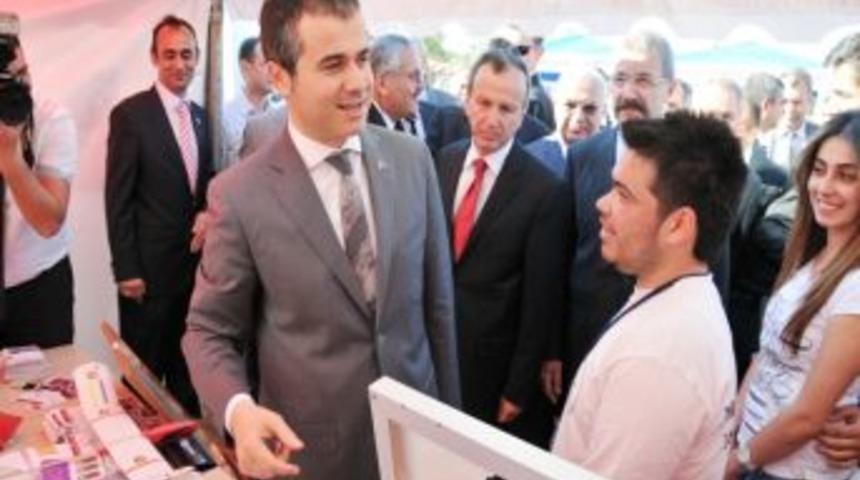 Osmaniye Korkut Ata &Uuml;niversitesi'nde bahar şenliği başladı