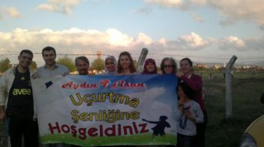 Aydın Lisan'dan 1.Geleneksel u&ccedil;urtma şenliği