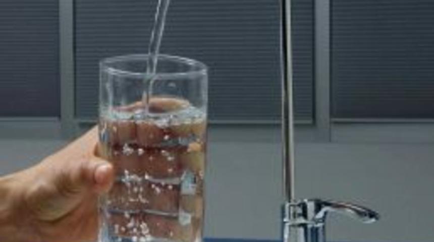 &Ccedil;eşme suyuna sağlık g&uuml;vencesi