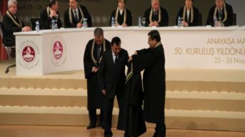 Anayasa Mahkemesi'nin yeni &uuml;yeleri yemin etti