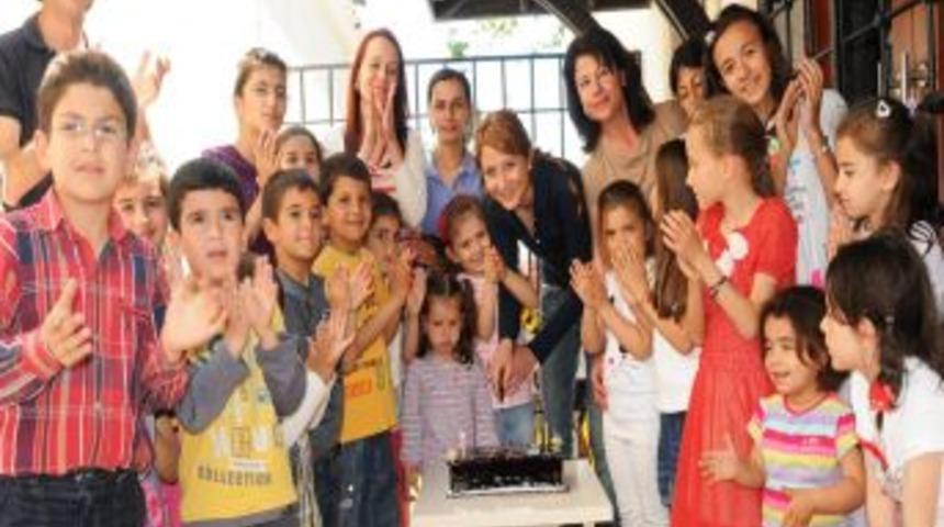 &Ccedil;ocuklar Oyuncak M&uuml;zesi'ne Akın Etti