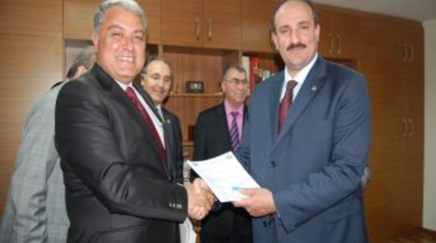 Memurlar, toplu s&ouml;zleşme tekliflerini Devlet Personel Başkanlığı'na sundu