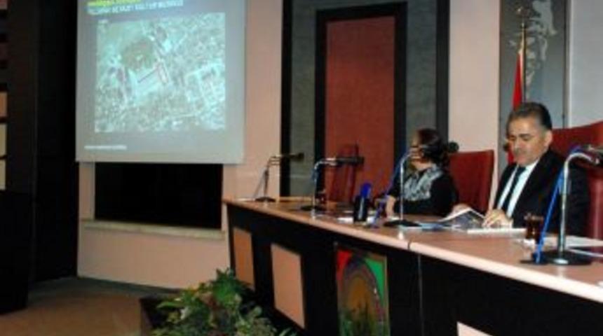 Yıldırım Beyazıt Kapalı Semt Pazarı &Ccedil;alışmaları Hız Kazandı