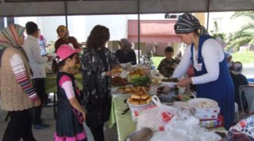 Tekalan Koleji &ouml;ğrencileri şenlikte buluşturdu