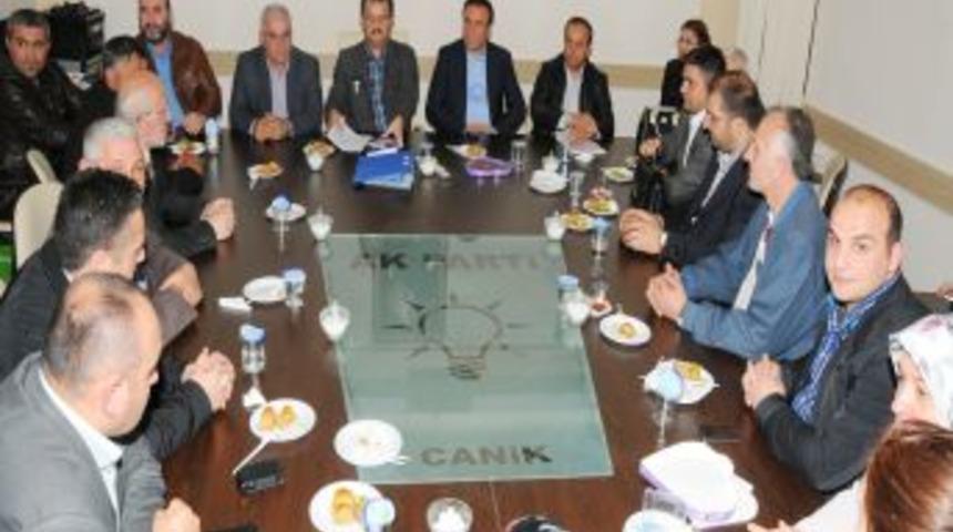 Gen&ccedil;, Hocaoğlu'na 'hayırlı Olsun' Ziyaretinde Bulundu