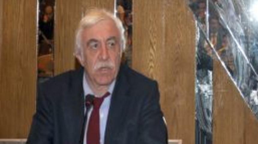 Cengiz &Ccedil;andar: Yeni anayasa T&uuml;rkiye'yi kucaklamalı