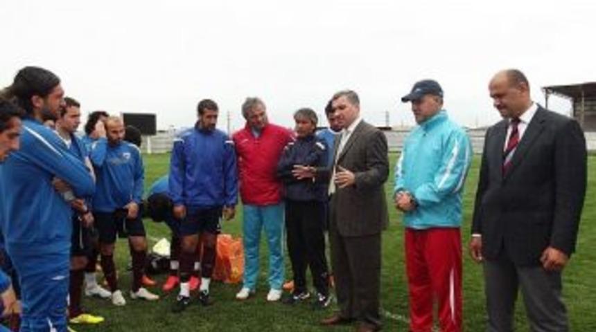 M&uuml;ft&uuml;l&uuml;kten Bandırmaspor'a Destek