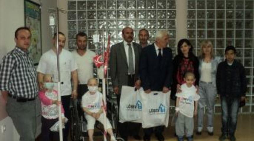 L&ouml;sev'den Bayram Ziyareti