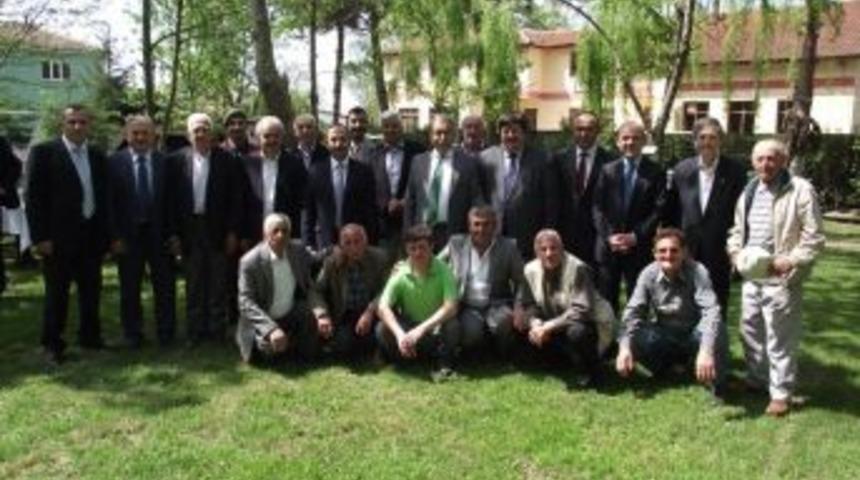 Vali Mustafa B&uuml;y&uuml;k, Erenler İl&ccedil;esinin K&ouml;ylerini Ziyaret Etti