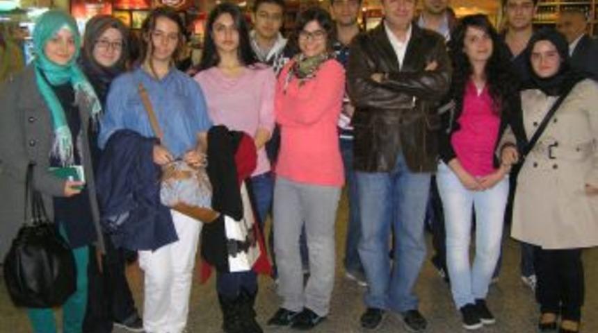 S&uuml;leyman Şah &Uuml;niversitesi &ouml;ğrencileri İngiltere'de