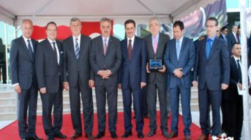 Bakan Yazıcı, İzmit G&uuml;mr&uuml;k M&uuml;d&uuml;rl&uuml;ğ&uuml; binasının a&ccedil;ılışını yaptı