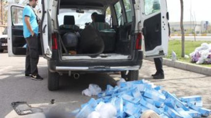 Aksaray&rsquo;da ka&ccedil;ak sigara operasyonu