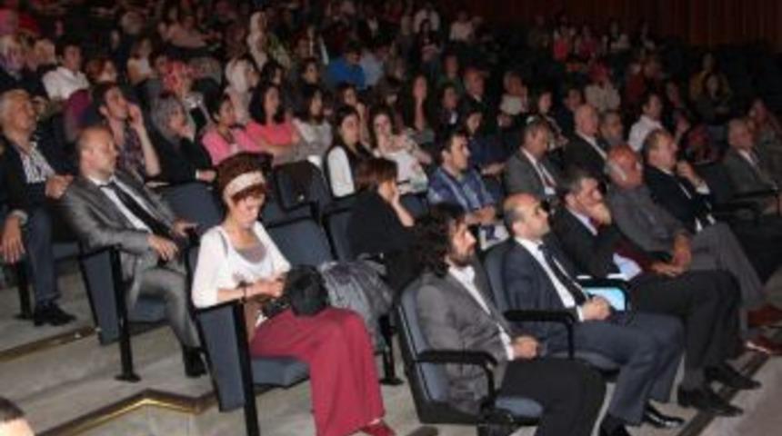 'G&uuml;n&uuml;m&uuml;z&uuml;n mimarları neden Mimar Sinan'dan esinlenemiyor?'