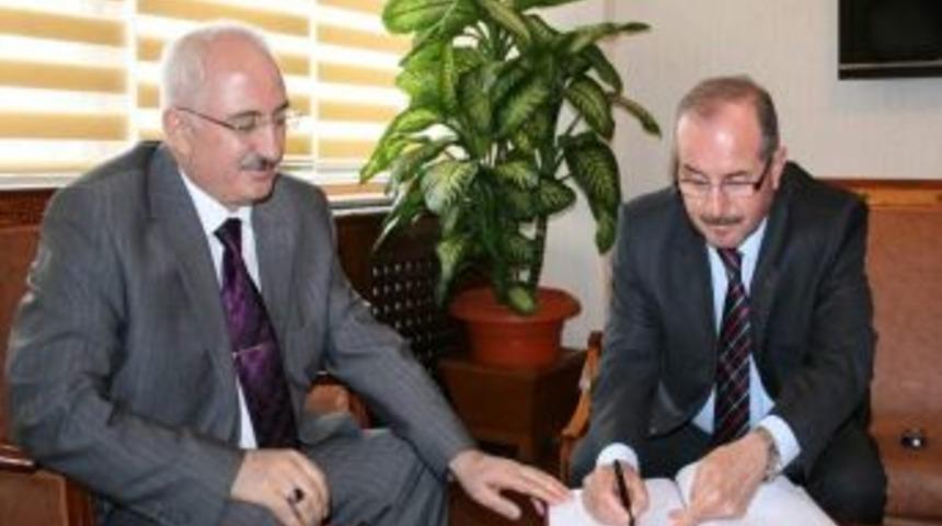 Kahramanmaraş Valisi  Niğde Valisi'ni Ziyaret Etti