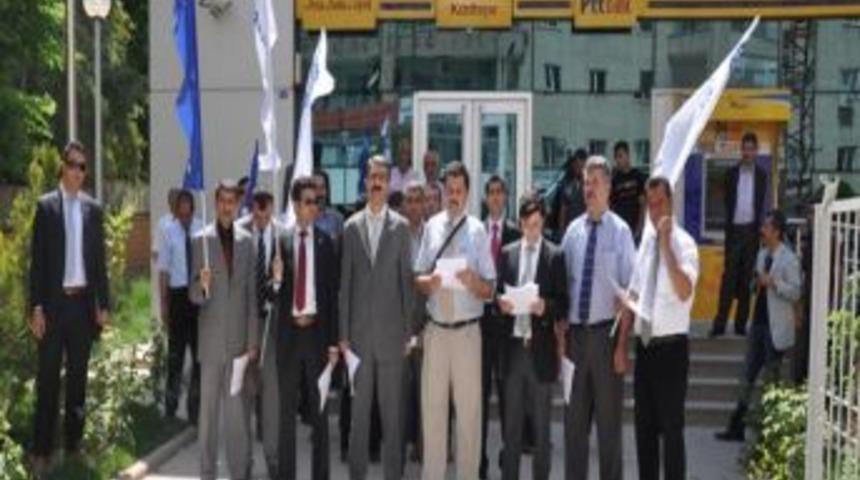 Eğitim Bir-Sen'den 'ek &ouml;deme' talebi