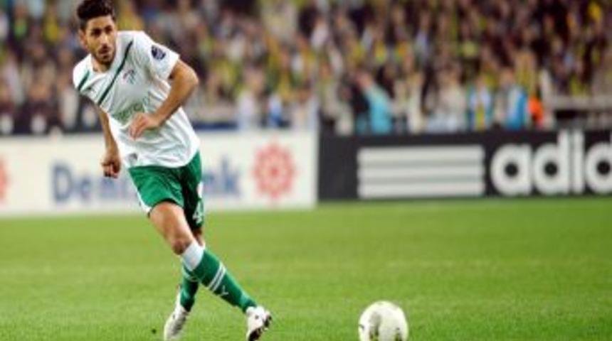 Hakan Aslantaş: Batalla futbolu hobiymiş gibi oynuyor