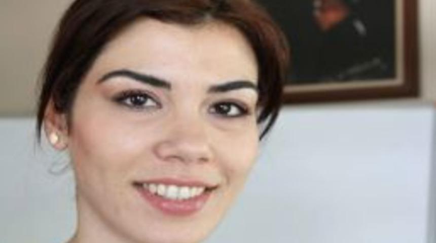 Gen&ccedil;lere 'g&ouml;n&uuml;ll&uuml;l&uuml;k' &Ccedil;ağrısı