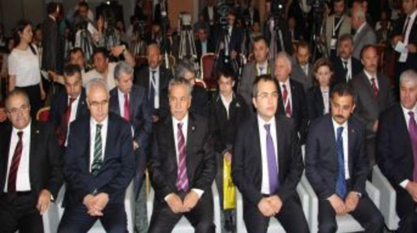 Yerel Ve B&ouml;lgesel Medya Buluşması &Ccedil;orum'da Başladı