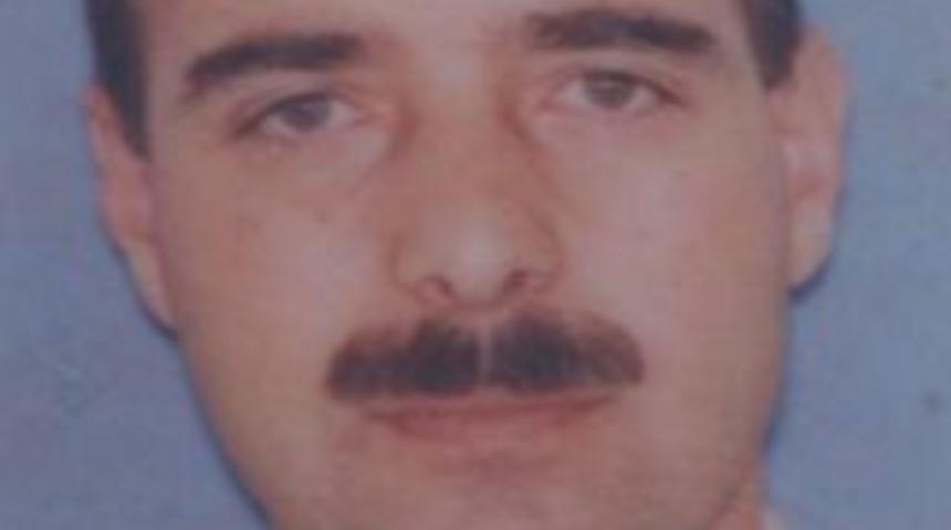 İki Otomobil &Ccedil;arpıştı: 1 &Ouml;l&uuml;, 1 Yaralı