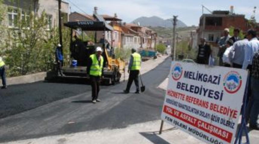 Melikgazi 223 Bin Ton Asfalt &Uuml;retecek