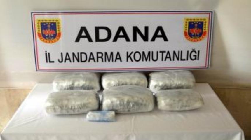 Muavinin &Ccedil;antasından 13 Kilo 290 Gram Esrar &Ccedil;ıktı