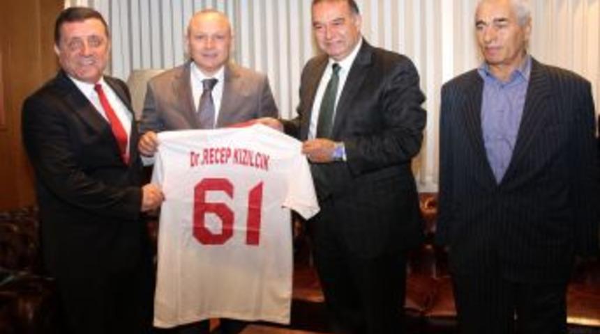 Vali Kızılcık, TFF Y&ouml;netim Kurulu &uuml;yelerini kabul etti