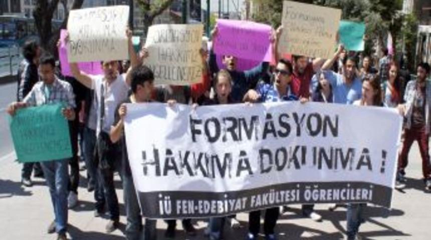 Fen-Edebiyat &ouml;ğrencileri &ouml;ğretmenlik haklarını geri istedi