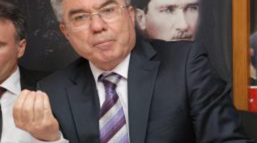 CHP'li belediyenin &ccedil;&ouml;p ihalesinde 'k&ouml;t&uuml; koku' iddiası