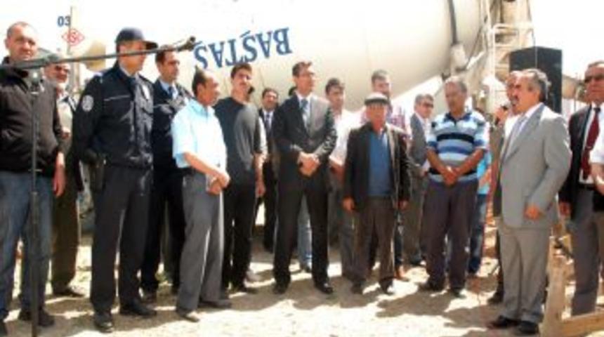 Şehit polisin ismi camide yaşatılacak