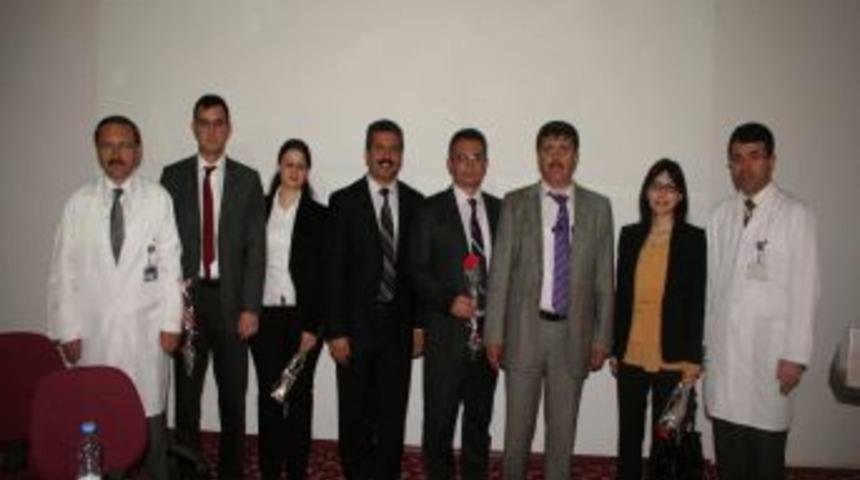 Sağlık&ccedil;ılar şiddet olaylarına karşı hukuki haklarını &ouml;ğreniyor