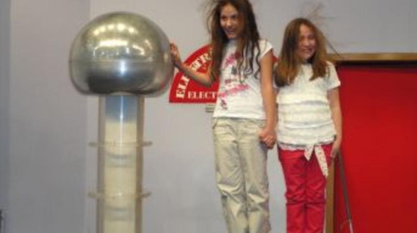 İpek Koleji &ouml;ğrencileri Ankara'yı gezdi