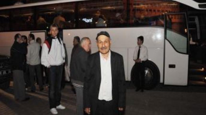 Altındağ Belediyesi Çanakkale Gezilerine Erkeklerle Başladı