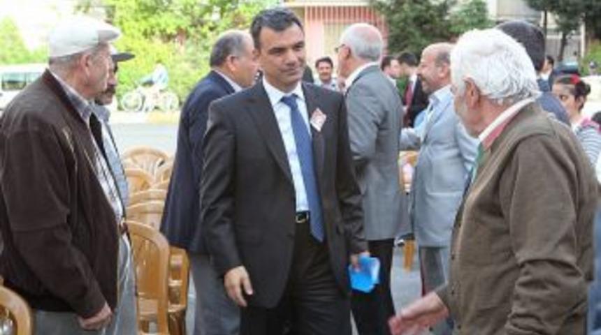 Ey&uuml;p Belediye Başkanı Kavuncu, İSKİ Blokları&rsquo;nı ziyaret etti