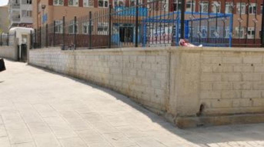 Burma, &Ouml;ğrencilerin İsteğini Yerine Getirdi