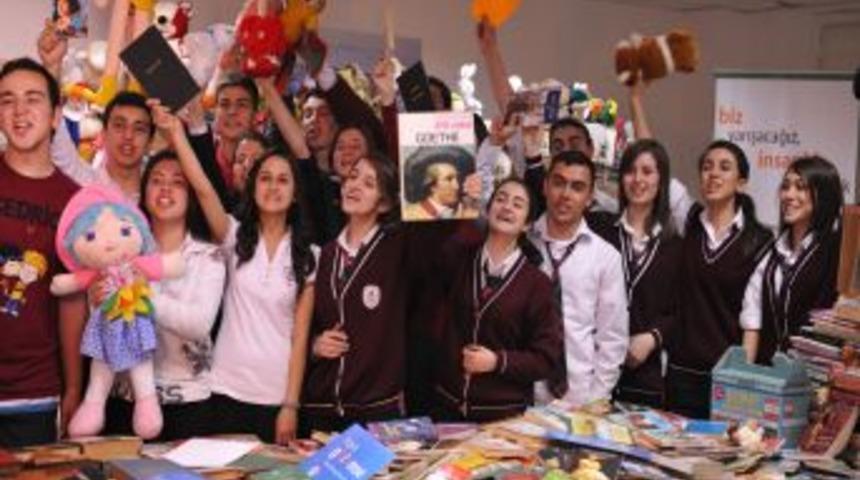 Tuzlalı gen&ccedil;ler d&uuml;nyanın iyiliğini yapıyorlar