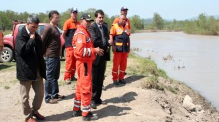 Kayıp Genci Arama Çalışması Sürüyor