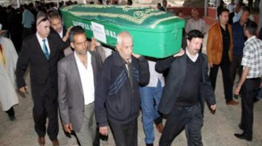 Cinayete Kurban Giden Anne İle Oğlu Toprağa Verildi