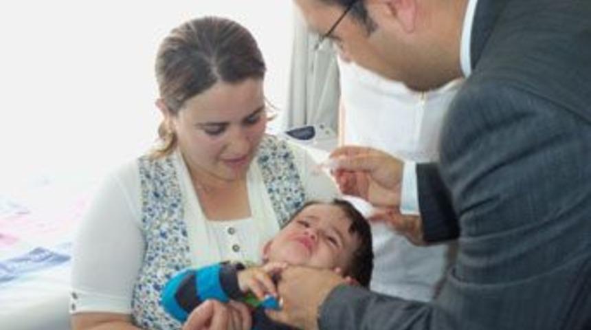 Aşıyı Halk Sağlığı M&uuml;d&uuml;r&uuml; yaptı