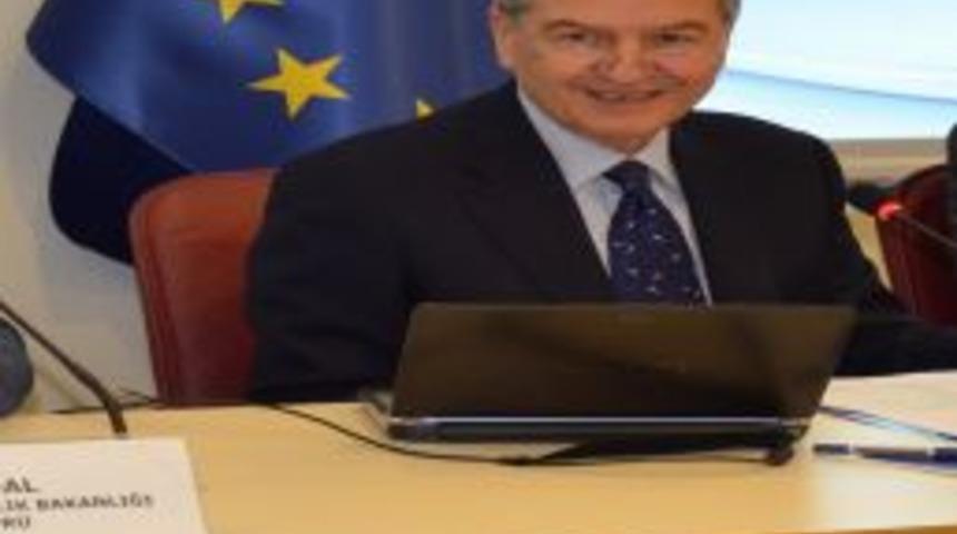 İzmir'de Artık Açıkta Ekmek Satılmayacak