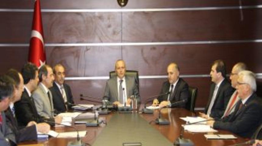 İstihdam ve Mesleki Eğitim Toplantısı'nın g&uuml;ndemi kadın istihdamı