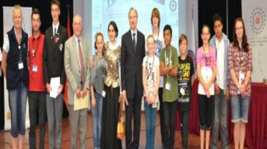 &Ccedil;anakkale'de T&uuml;rk-Anzak Dostluk Paneli D&uuml;zenlendi