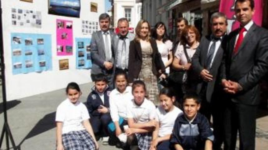 Ayvalık'ın D&uuml;n&uuml; Ve Bug&uuml;n&uuml;n&uuml; Fotoğraflarla Sergilediler