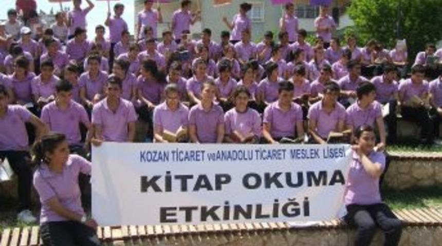 Kozan'da Kitap Okuma Etkinliği