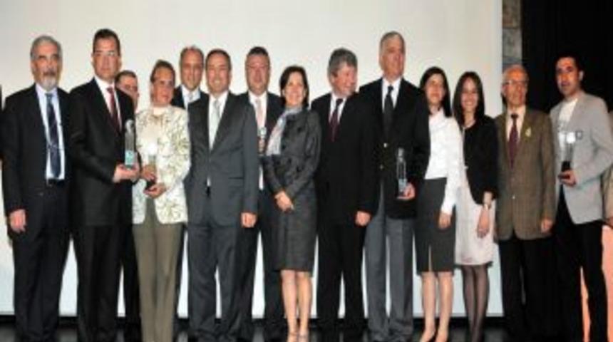 A&uuml; &Ccedil;evre Hizmet &Ouml;d&uuml;lleri - 2011