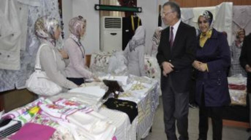 Mehteranlı Kermes A&ccedil;ılışına Yoğun İlgi